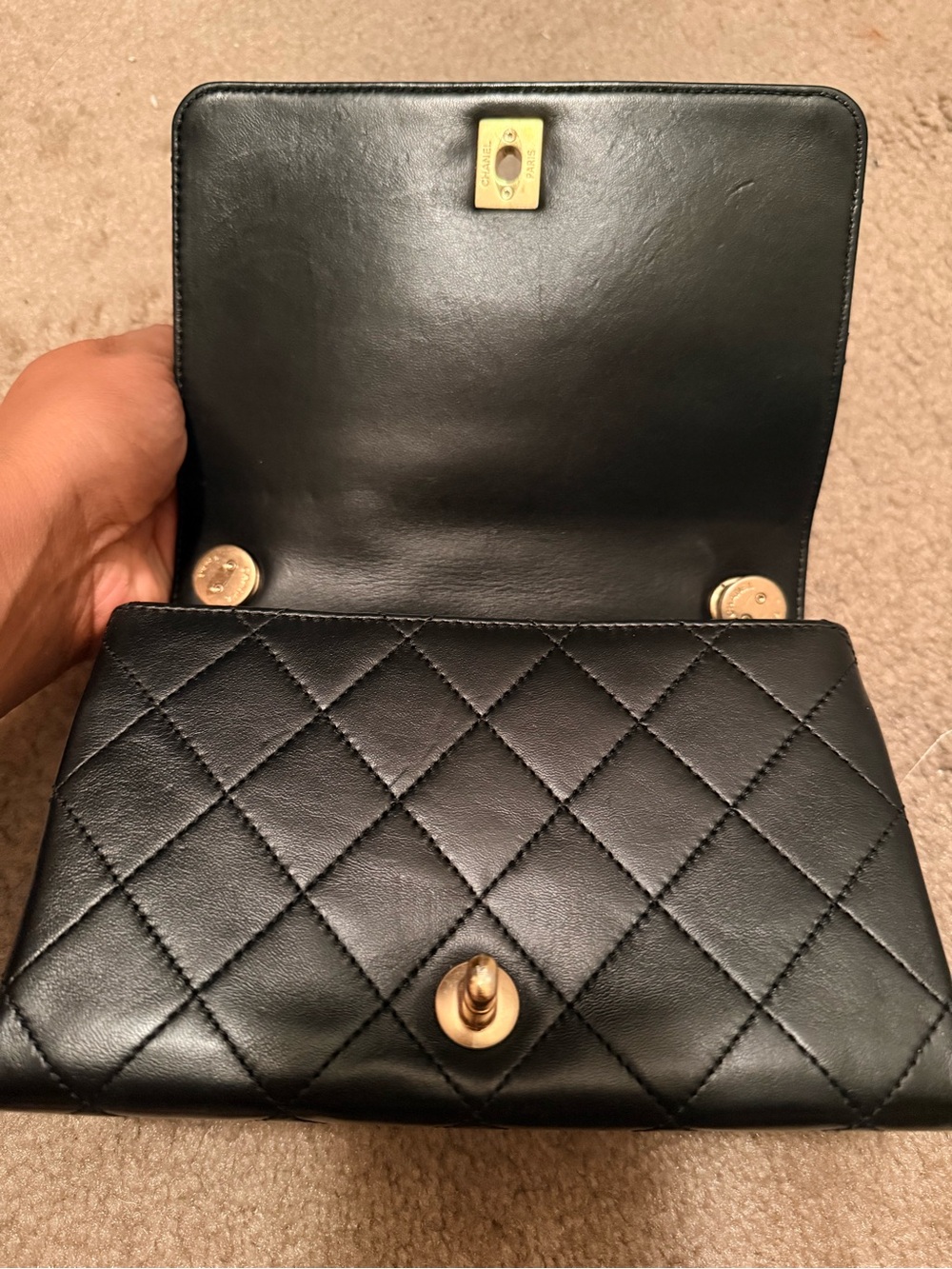 CHANEL Black Quilted Leather Shoulder Bag with Gold Chain and CC Logo 2,500 OBO - Picture 3 of 5